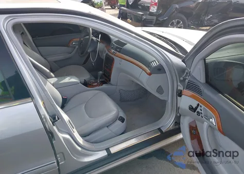 2001 Mercedes-Benz S 430 из США, поврежденный, VIN WDBNG70J11A221376